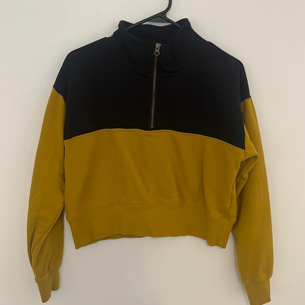 Jackson Rowe cropped sweatshirt